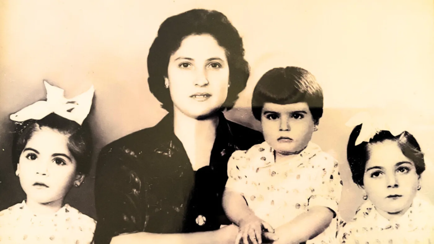 Nonna Tina as a young mother with her daughters